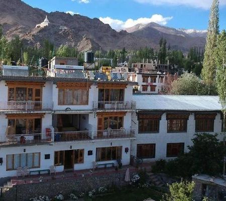 Yangphel House Leh Exterior photo